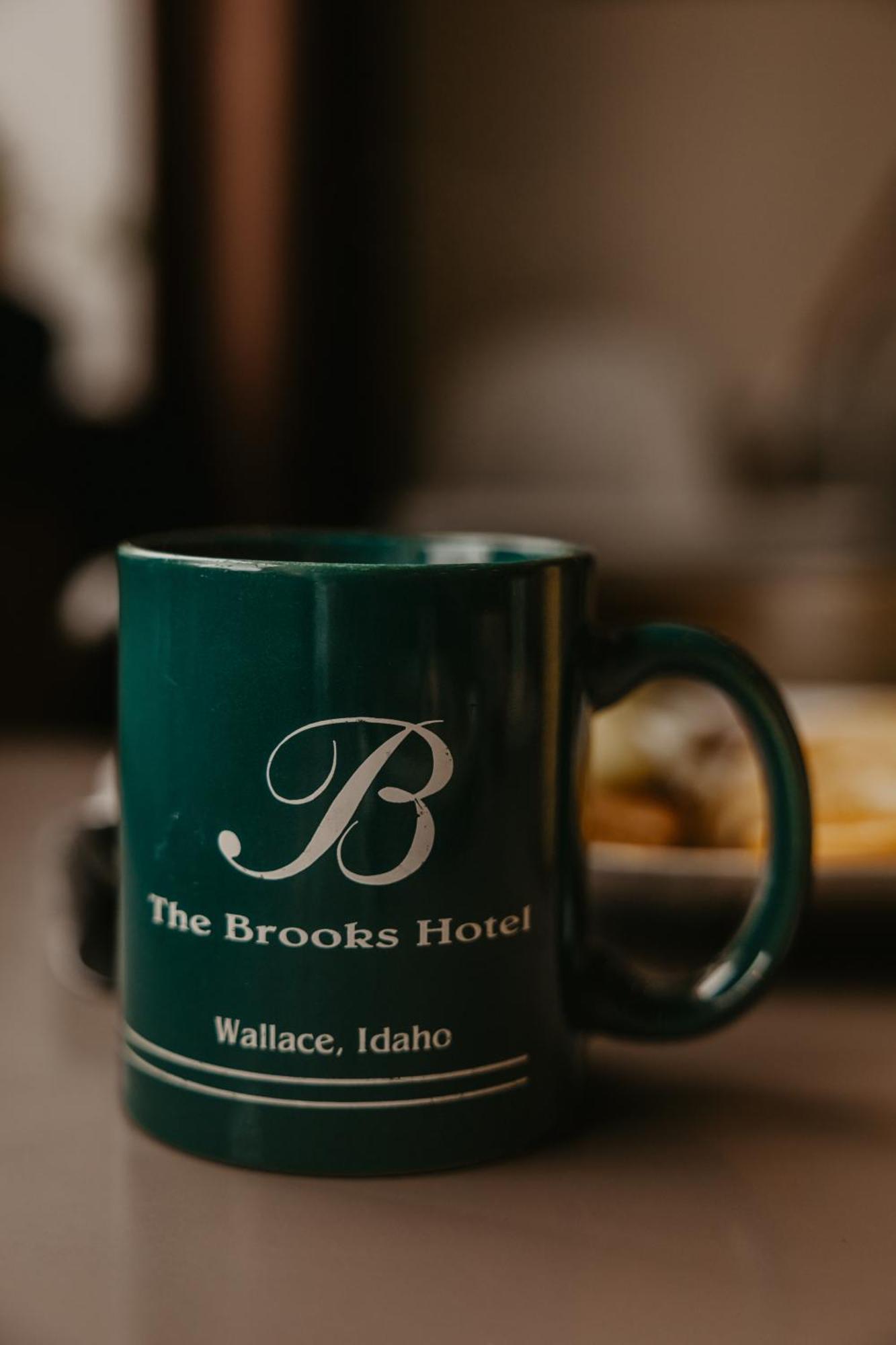 The Brooks Hotel Restaurant And Lounge Wallace Exterior photo